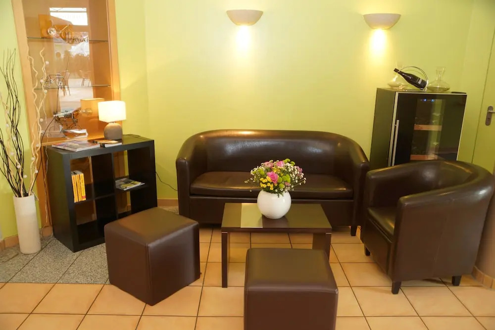 Warias Hotel am Geiseltalsee - Nähe Merseburg und Mücheln
