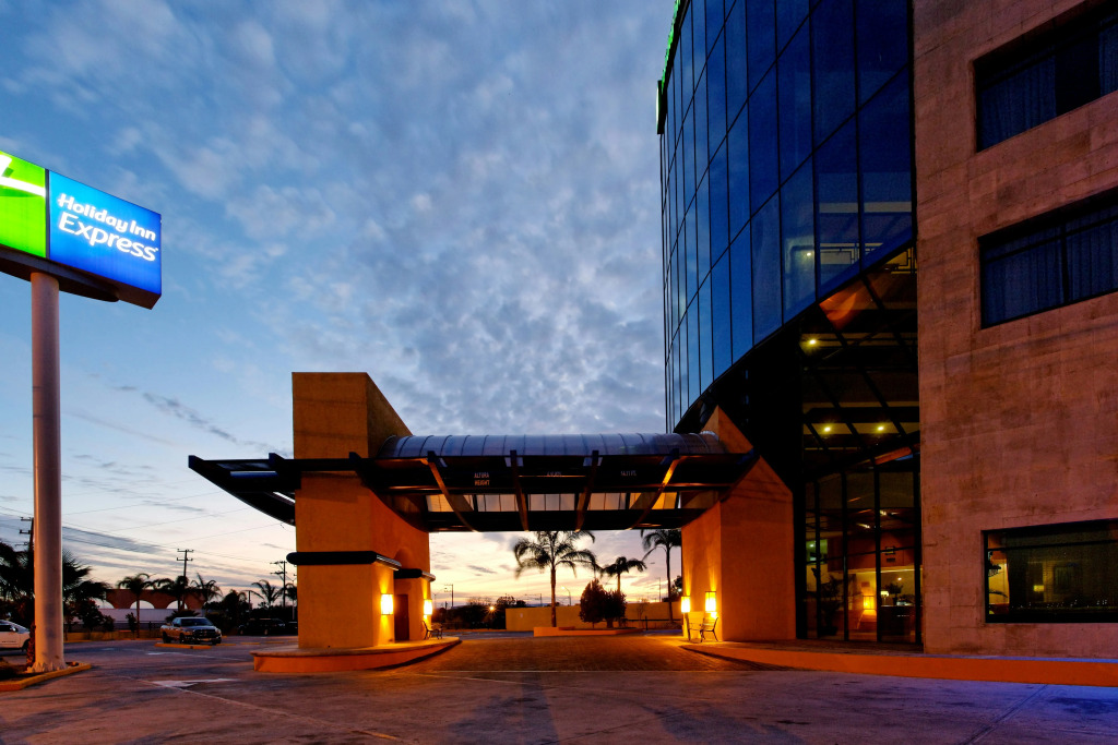 Holiday Inn Express Nuevo Laredo by IHG