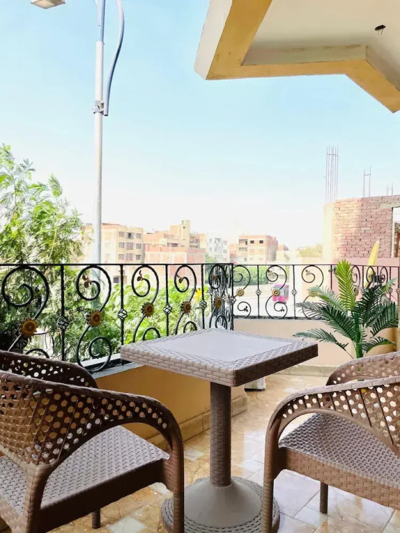 Narmar Hotel
