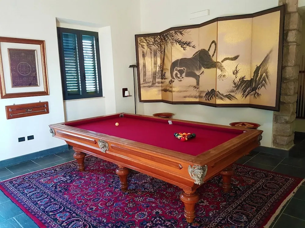 Mansion With 5 Bedrooms in Gesturi, With Private Pool, Enclosed Garden
