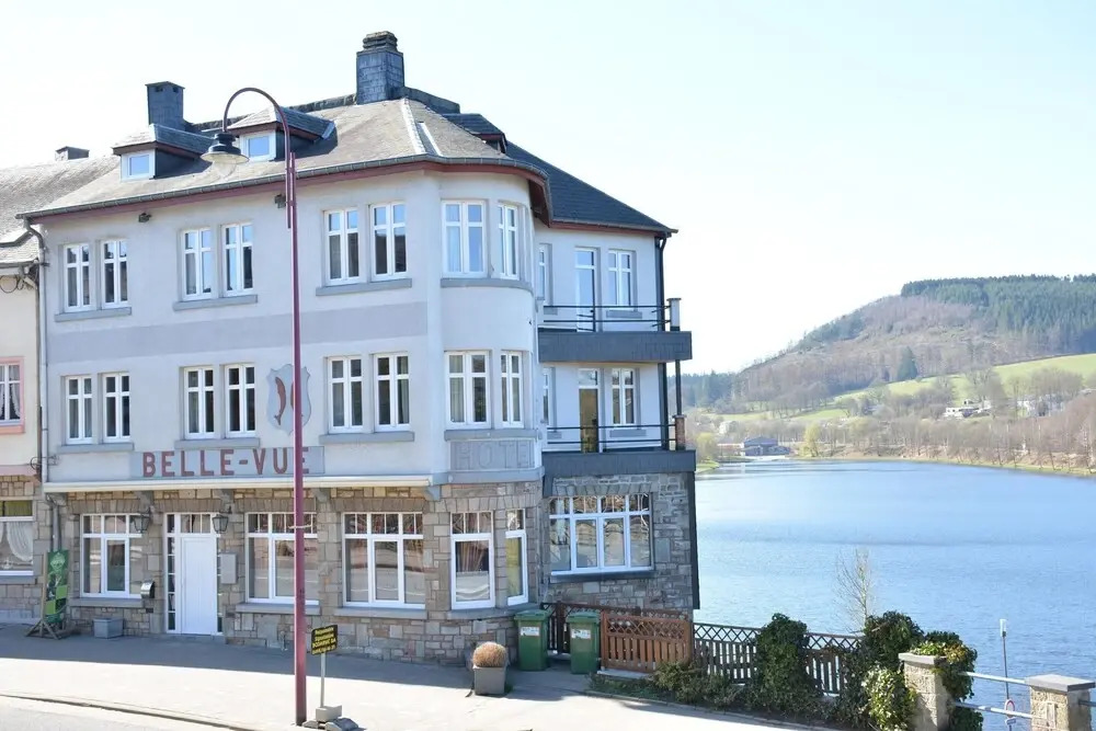 Villa in Vielsalm with Lake Views and Pool