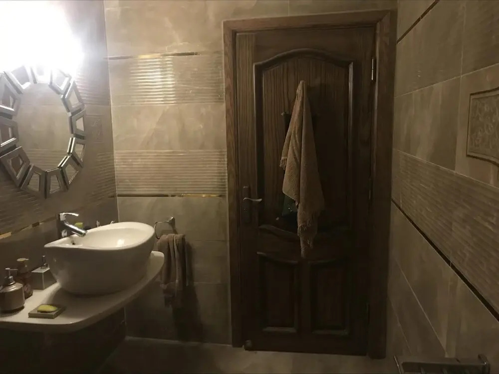 Immaculate 2-bed Apartment in Kafr Nassar