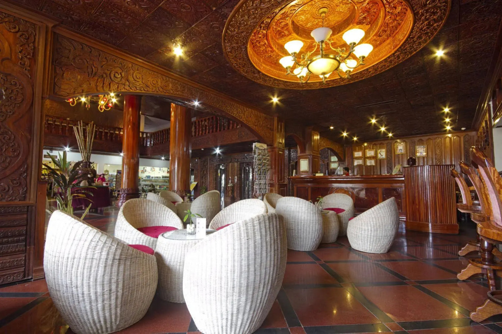 Majestic Oriental Hotel