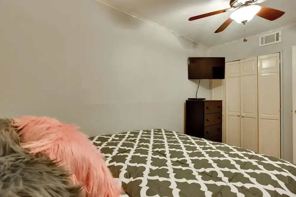 Waterfront Corpus Christi Escape w/ Pool Access!