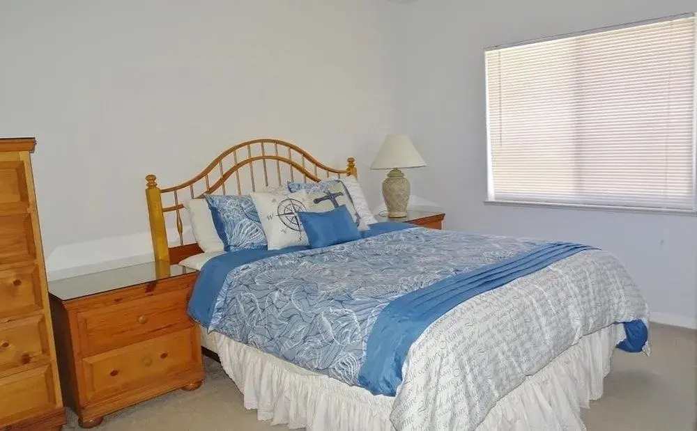 Hickory Private Home #57444 4 Bedrooms 2 Bathrooms Home
