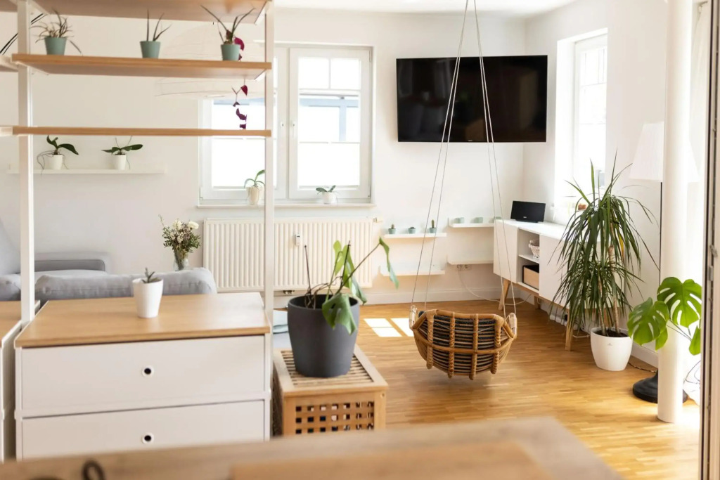 Schöne, geräumige, sonnige Wohnung Old Innenstadt