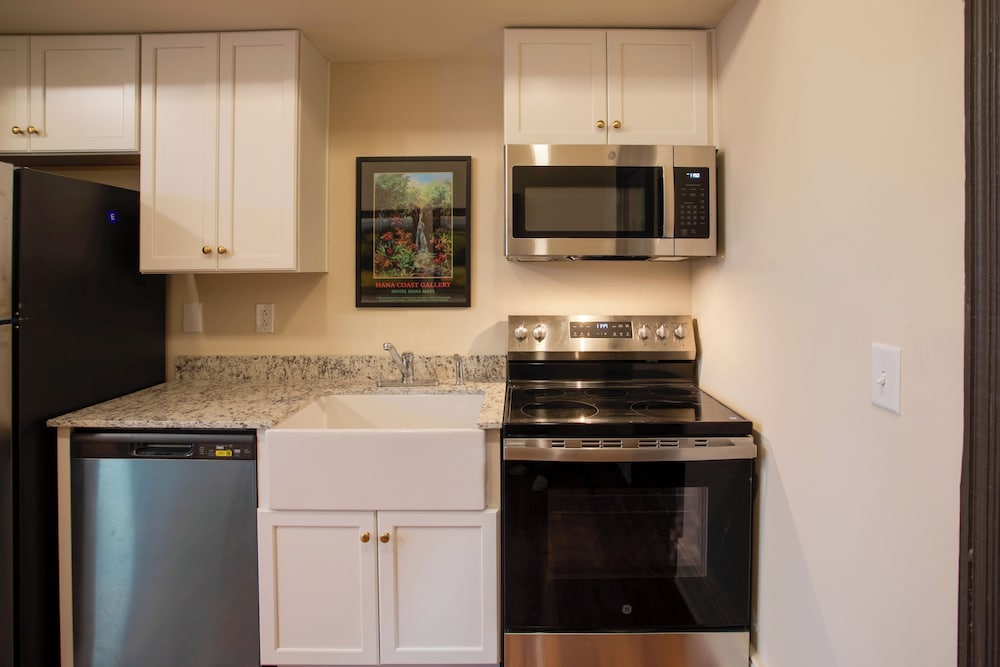 Great for Med Professionals! Dtwn Florence Condo