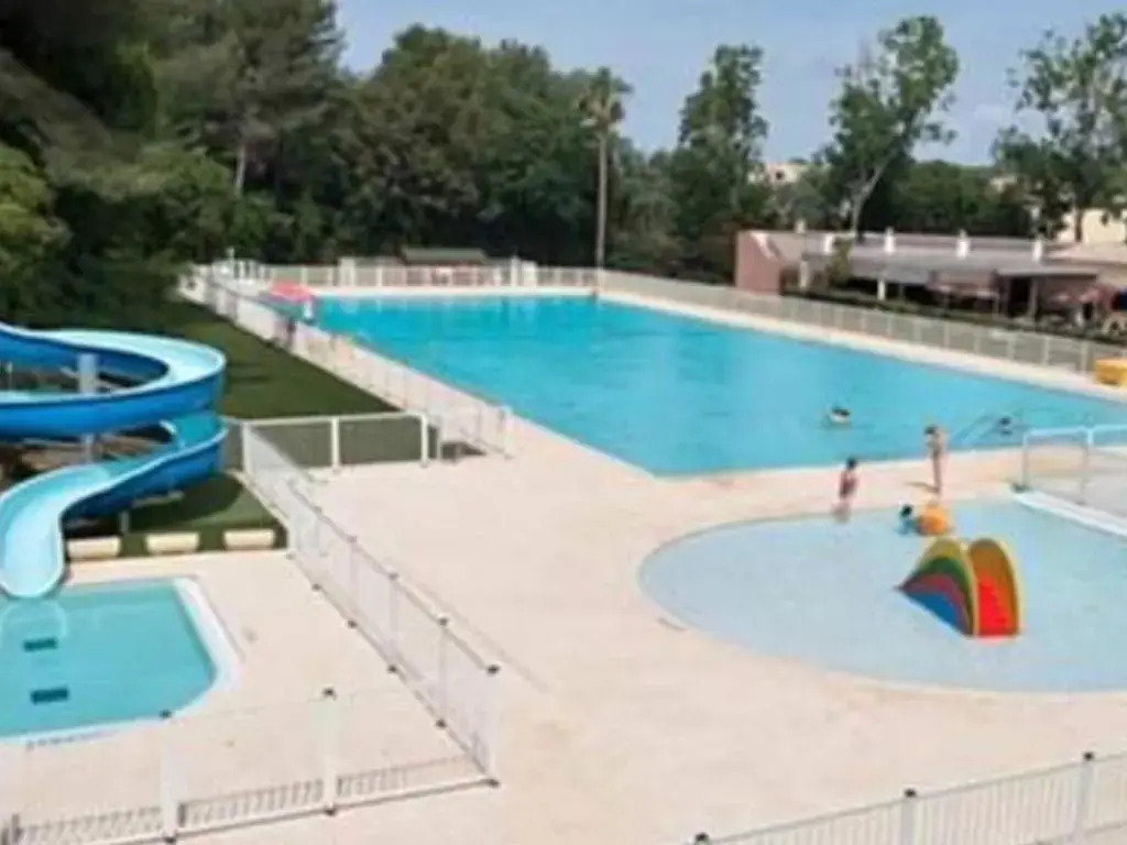 Appartement Six-Fours-les-Plages, 2 pièces, 2 personnes - FR-1-316-259