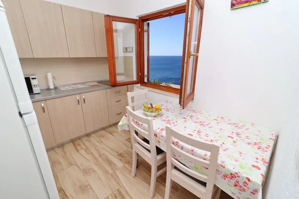 Seaside Apartments Hrkać