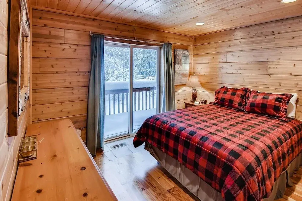 Ridgecrest Hideaway