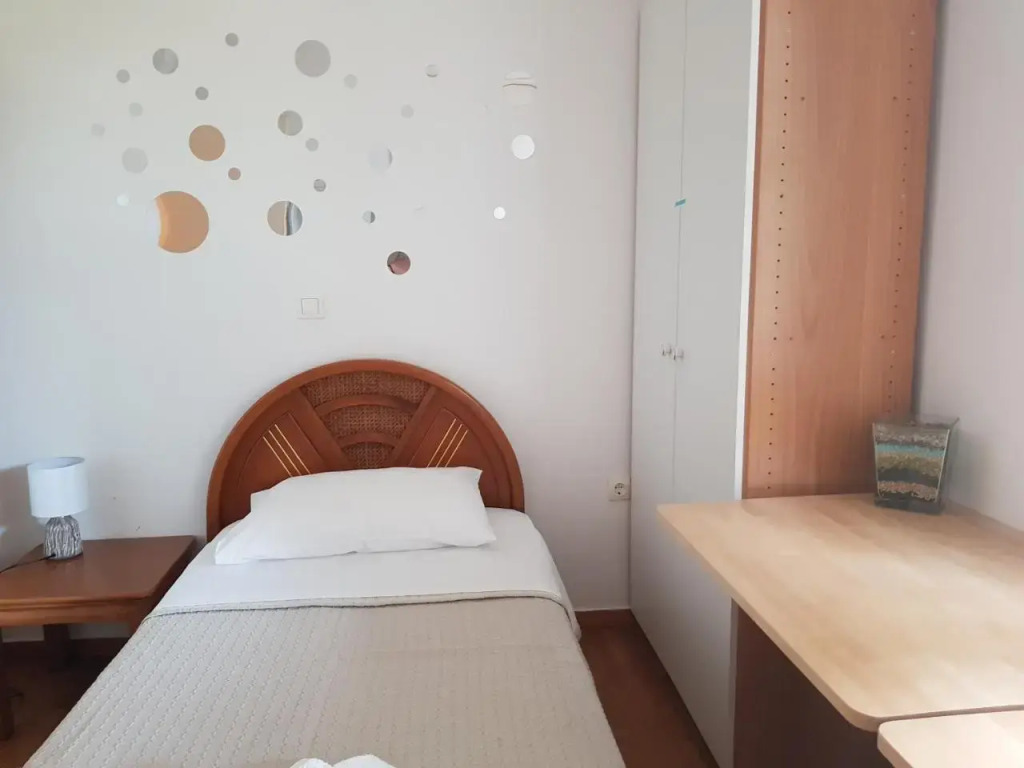Spacious 2b/r Stay at Glyfada's Center