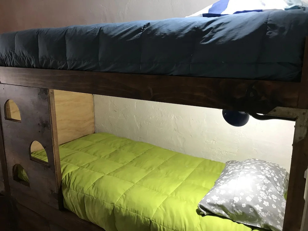 New Wave Hostal