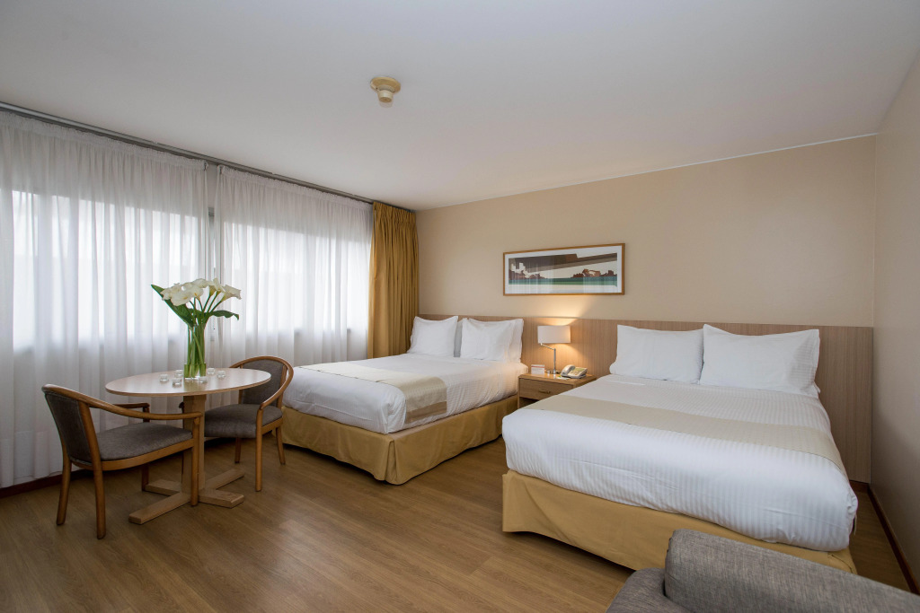 Holiday Inn Montevideo, an IHG Hotel