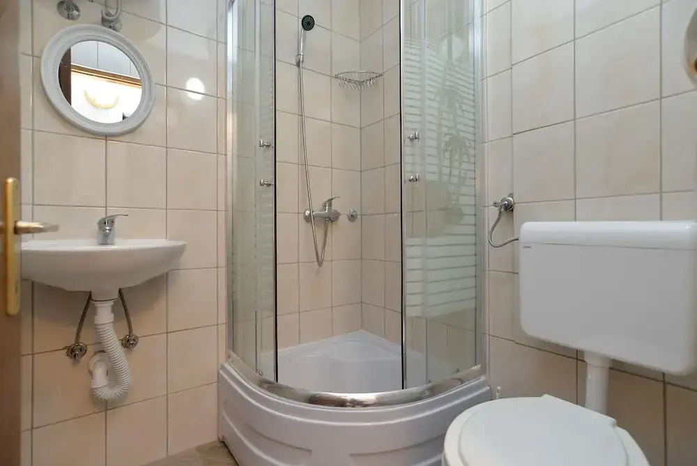 Apartment 1631