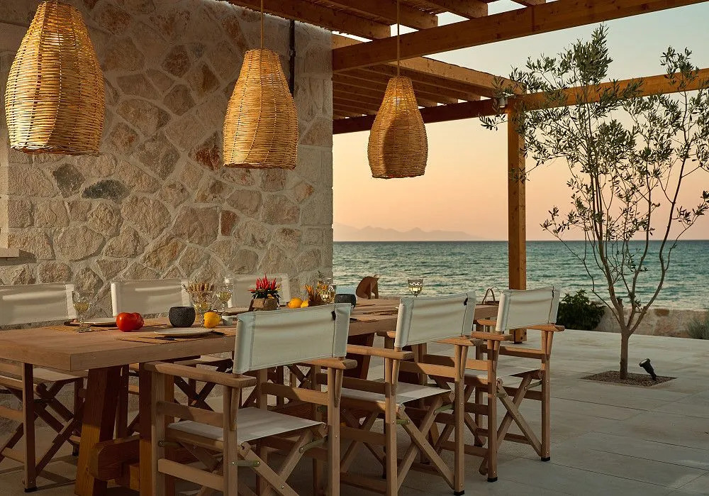 Niova Villa - Seafront, private pool and Ionian Sea Views, by ZanteWize