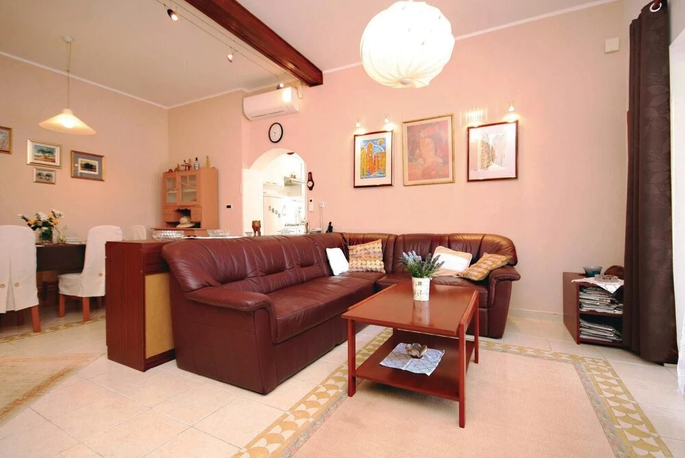 Amazing Home in Dubrava With Wifi and 3 Bedrooms