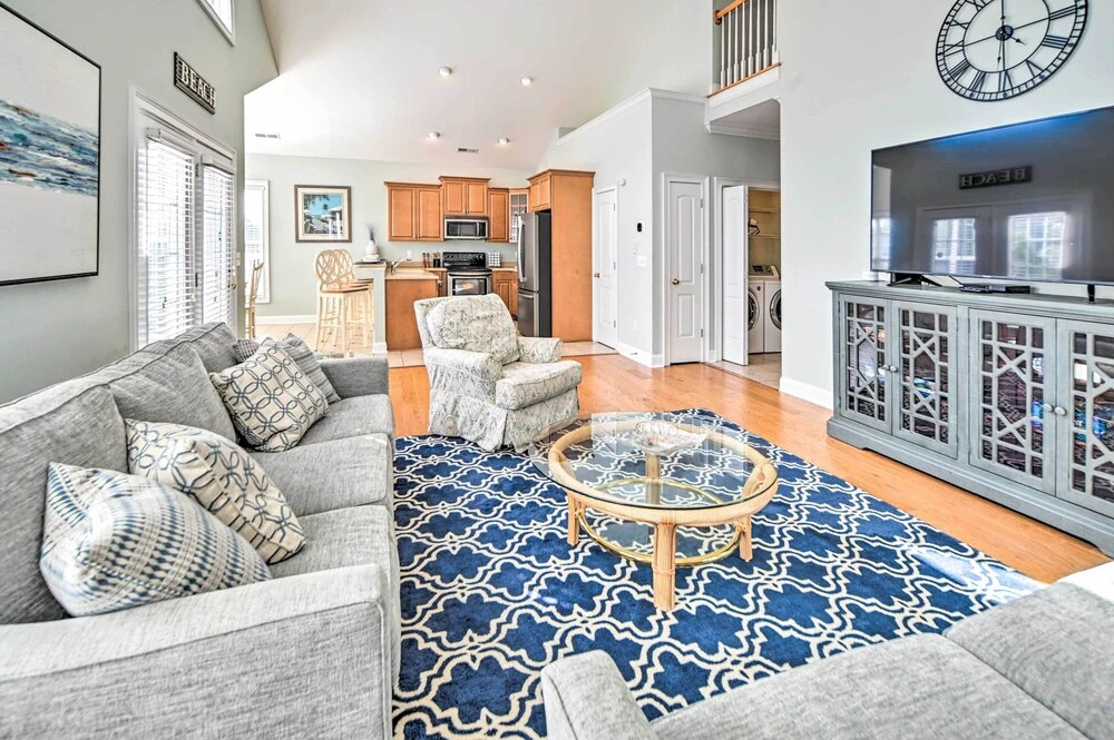 1 Mi to Beach + Hot Tub: Murrells Inlet Retreat!