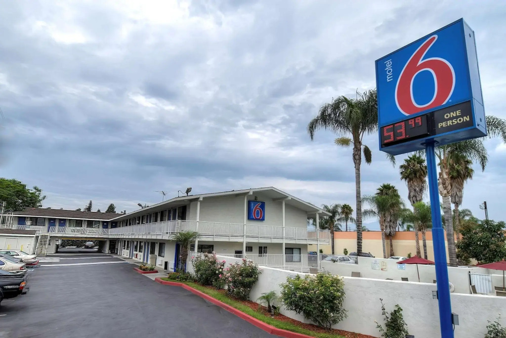 Motel 6-El Monte, CA - Los Angeles