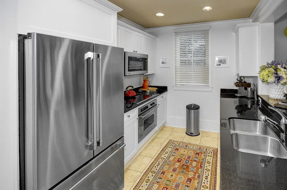 Steps To Beach Club, Multi-level Watercolor Condo, Slps 4, Perfect Location! 1 Bedroom Condo by RedAwning