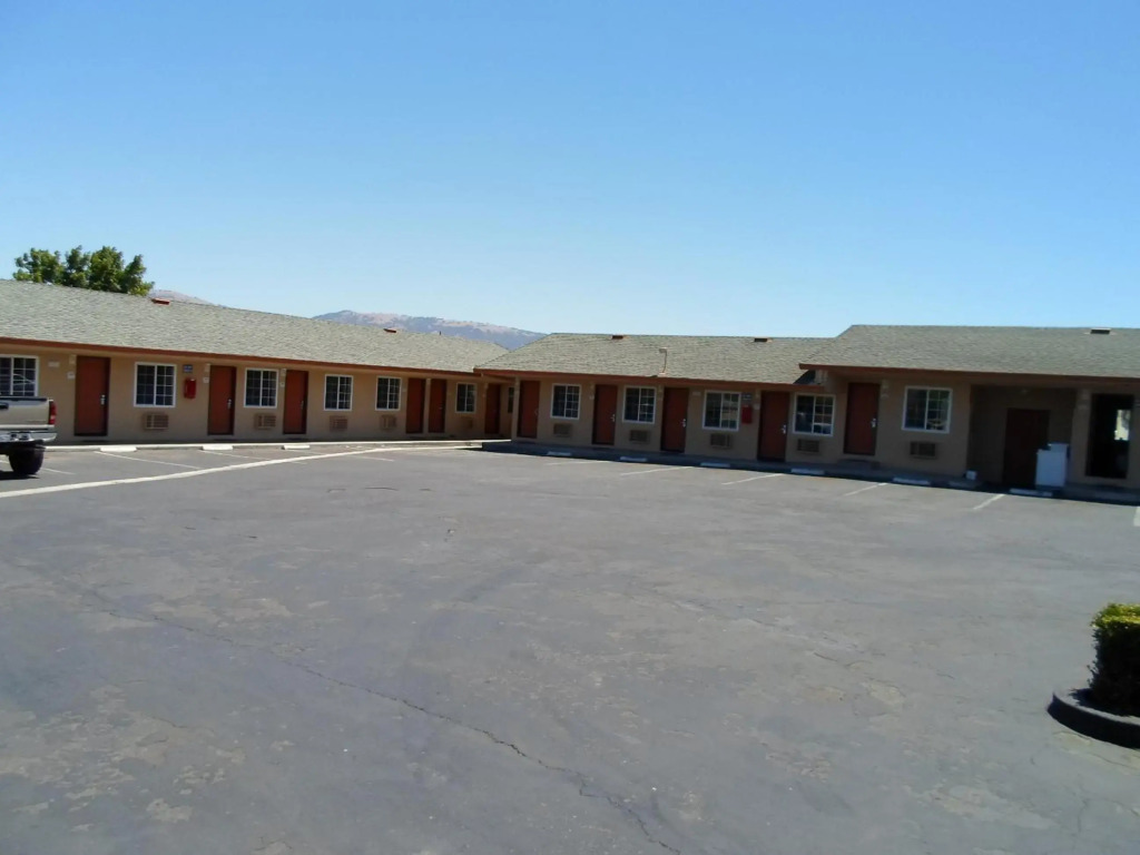 Economy Inn Morgan Hill