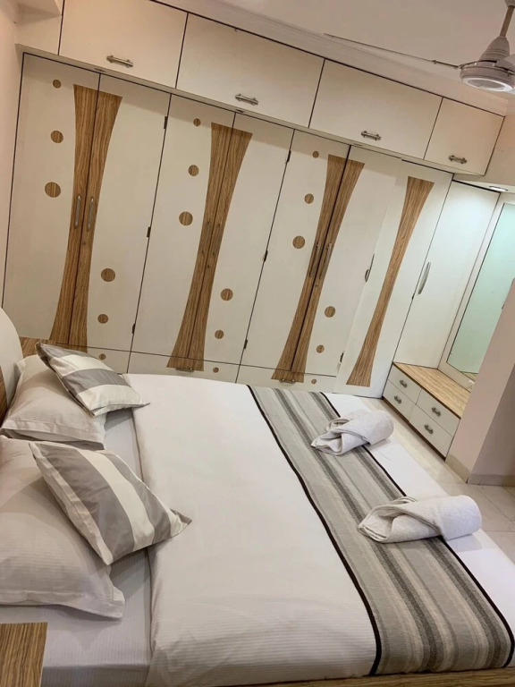 Comfortable Relaxing Stay In Bandra East