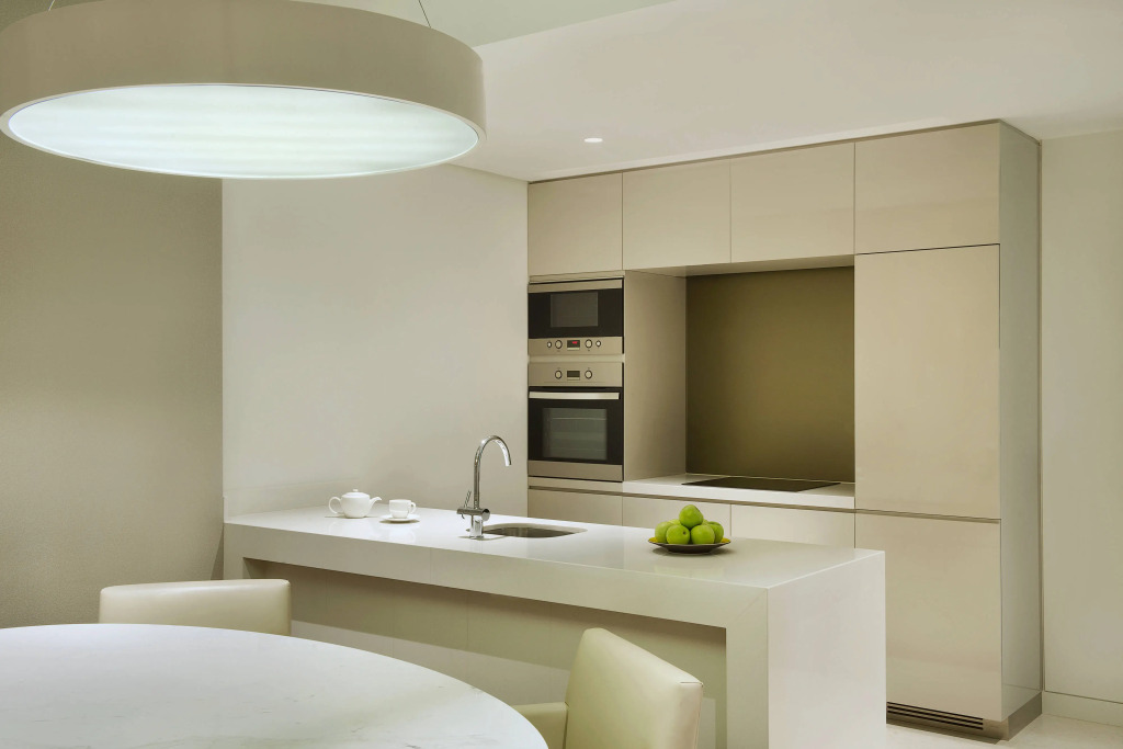 La Ville Hotel & Suites CITY WALK Dubai, Autograph Collection