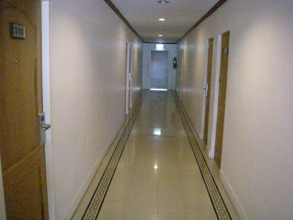 Suriwongse Hotel