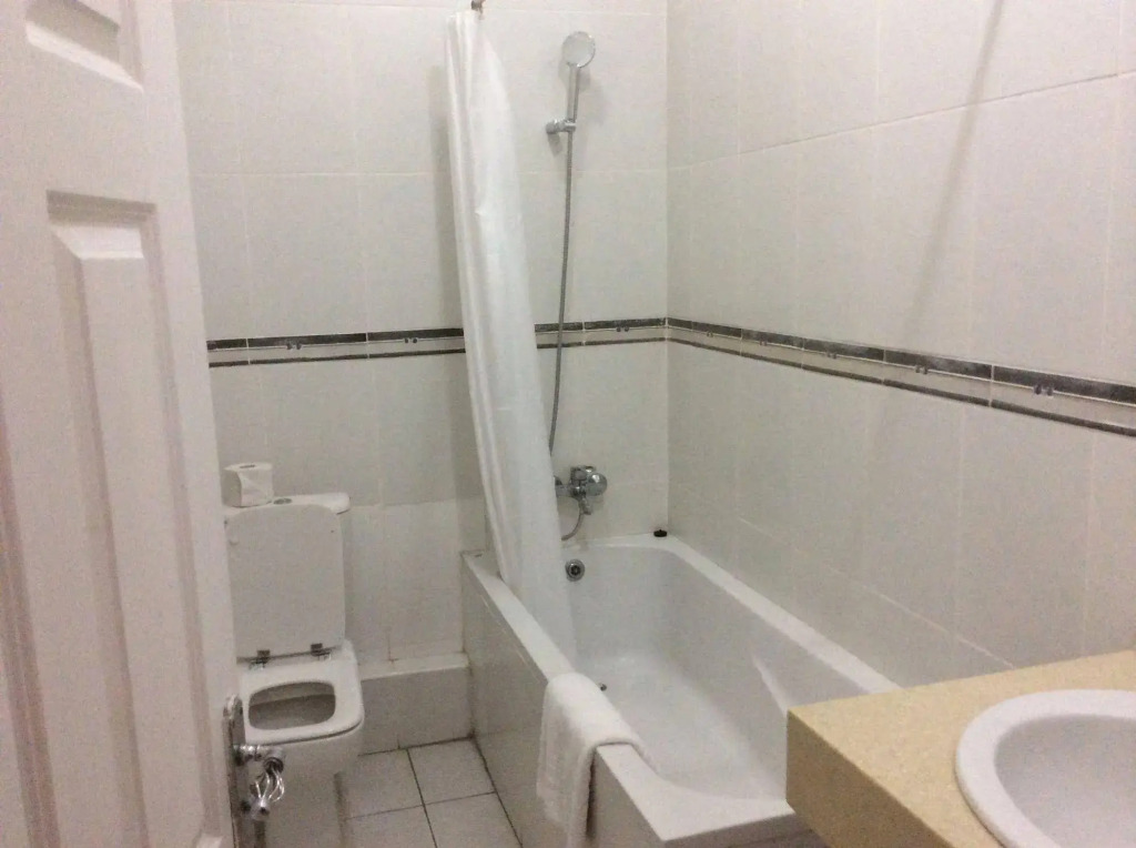 Highgate Hotel