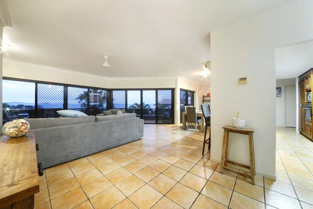 Airlie Harbour Apartment - Airlie Beach