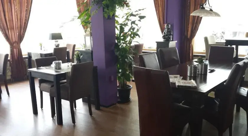 Hotel Tollenique