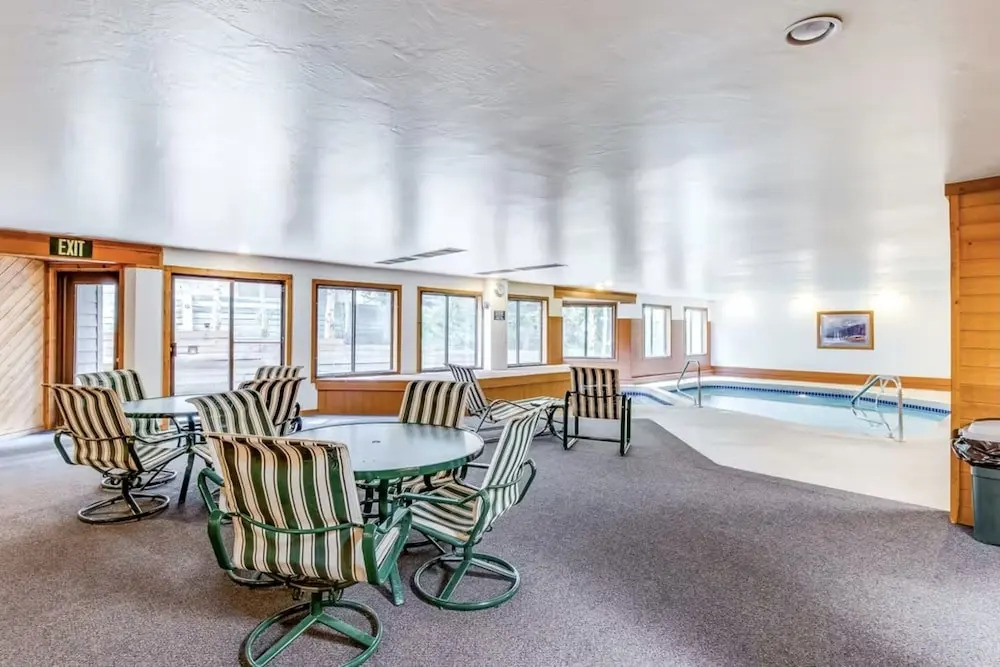 309 Snowdance Manor 2 Bedroom Condo by RedAwning