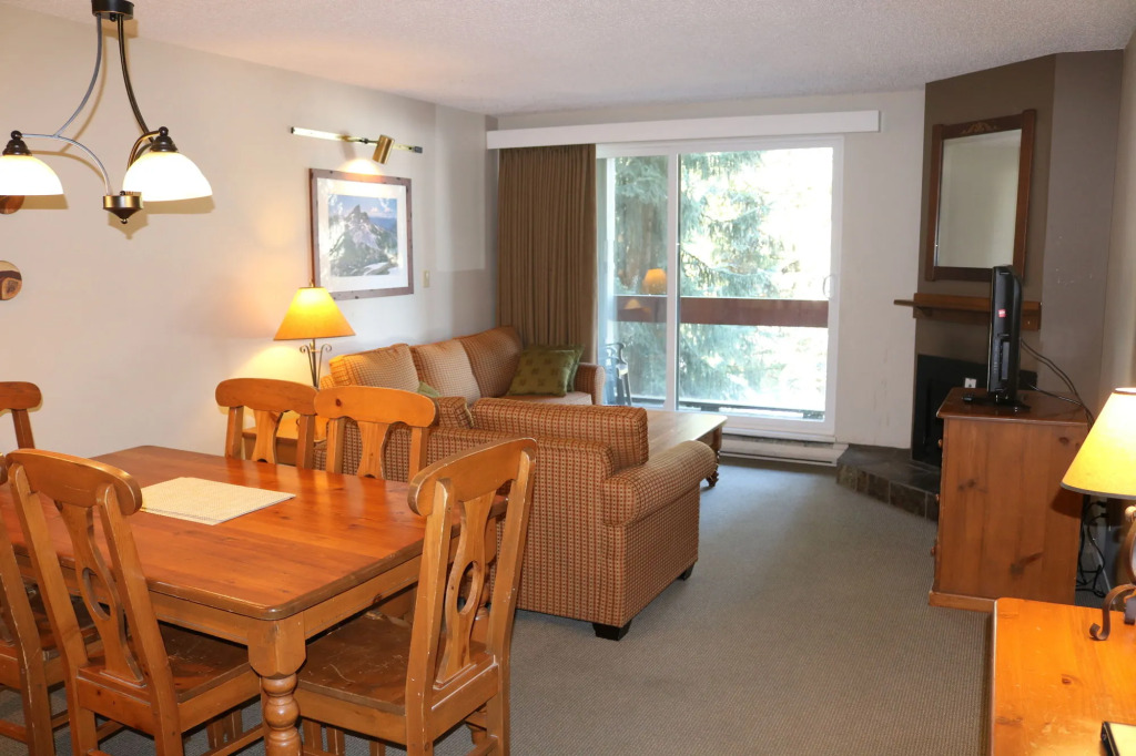 Tantalus Resort Lodge