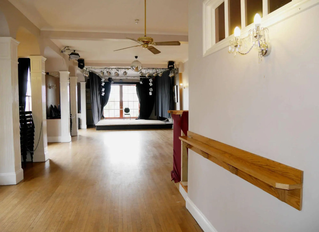 The Kings Arms Hotel