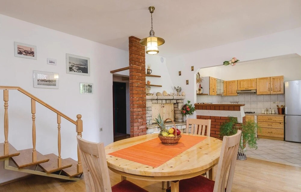 Awesome Home in Vela Luka With Wifi and 3 Bedrooms