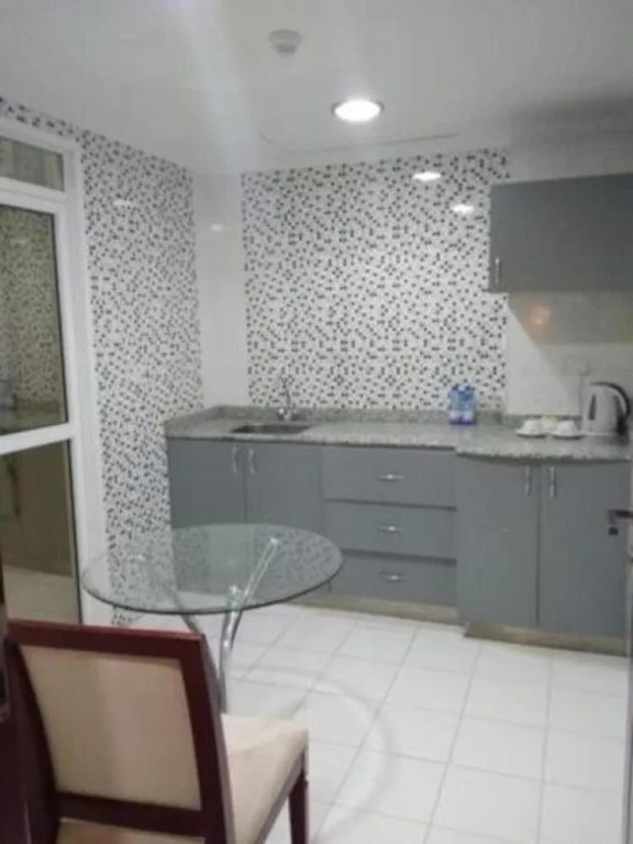 OYO 136 Pioneer Hotel Apartments