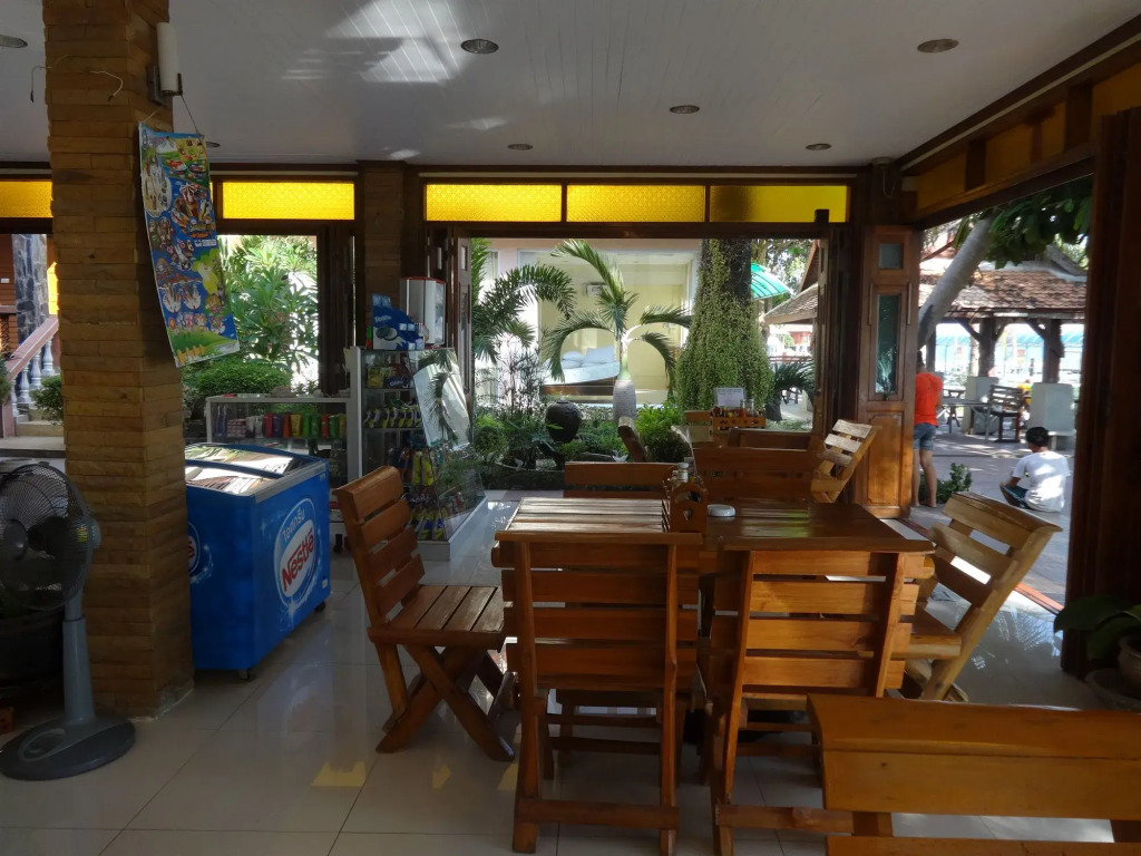 Family House Resort, Haad Rin