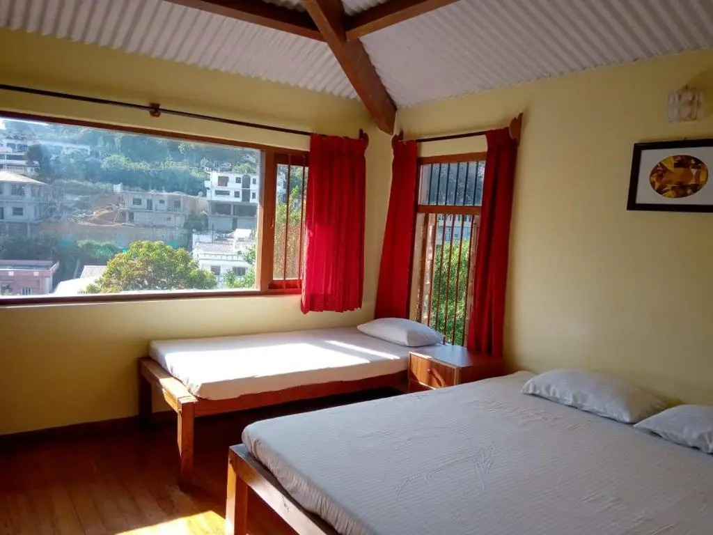 Satya Anand Pure Veg and Non Alcoholic Cottage