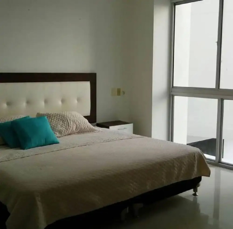 1ME2 Apartamento en Morros Frente al Mar