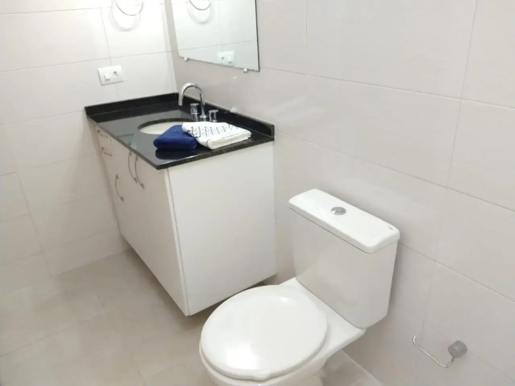 Casa Curitiba 120m² (1 Suíte e 2 Quartos) com garagem em condomínio