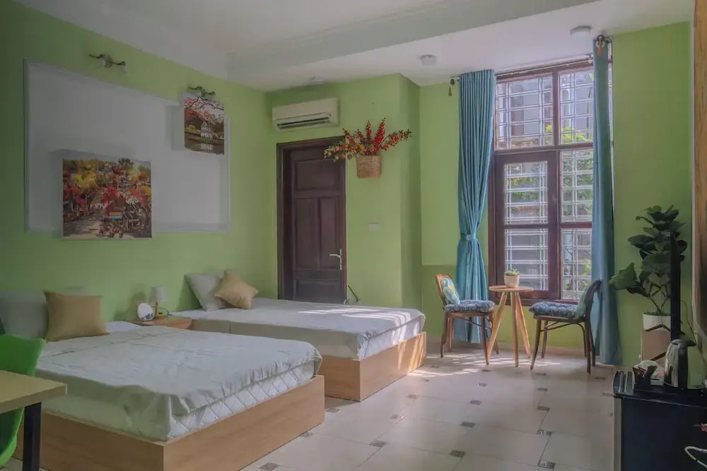 La Sen Westlake Tay Ho Homestay