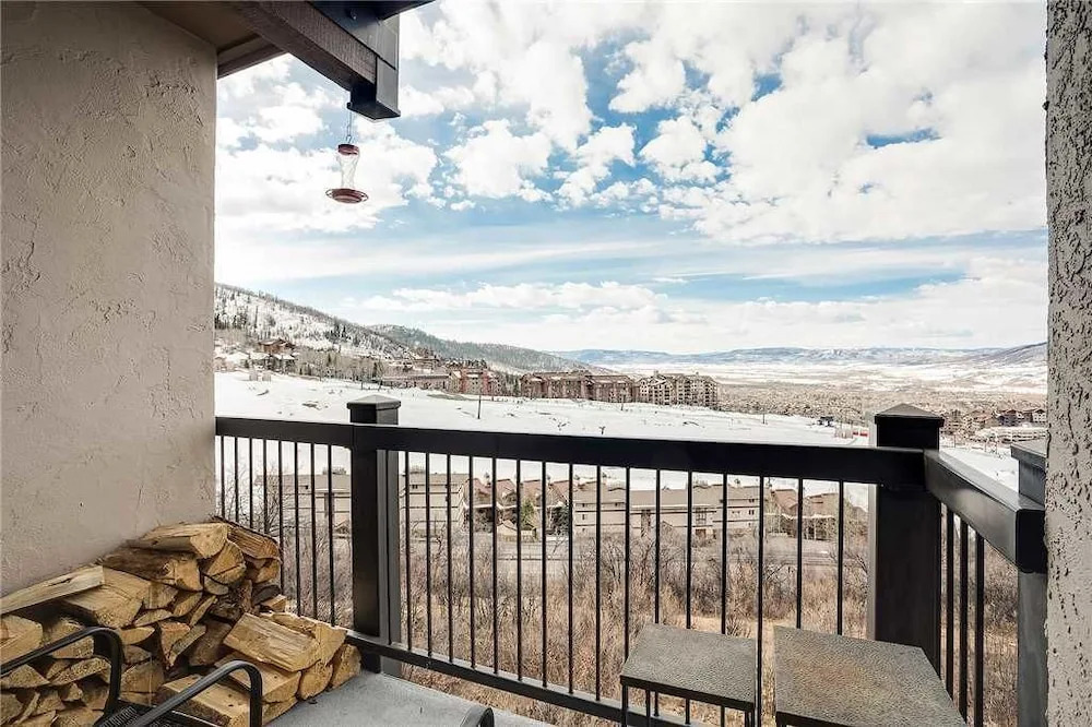 Storm Meadows Club C 411