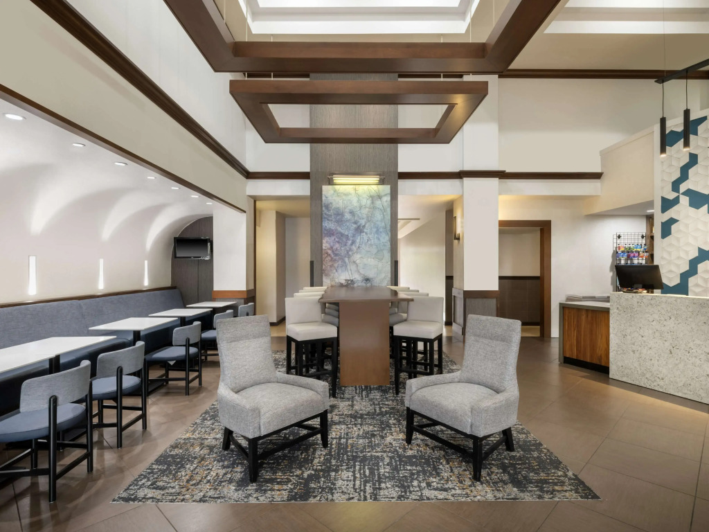 Hyatt Place Tampa Busch Gardens