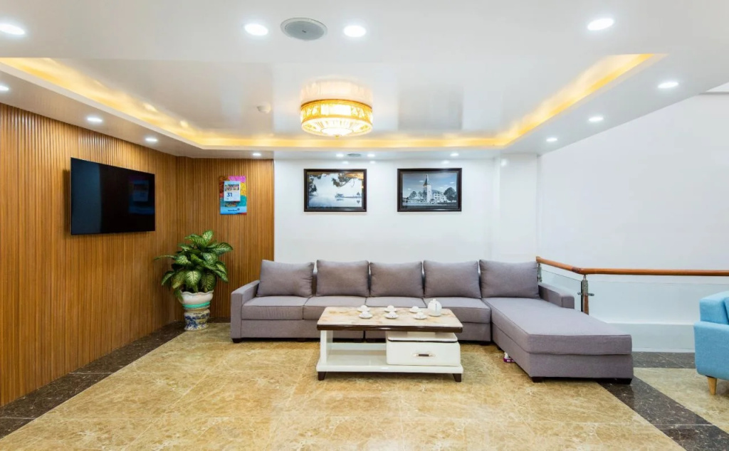HANZ Pho Hoa Hotel