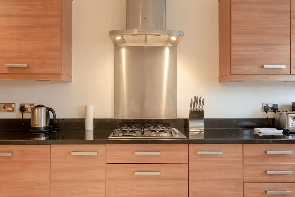 3 Bedroom Home In The Heart Of Wimbledon