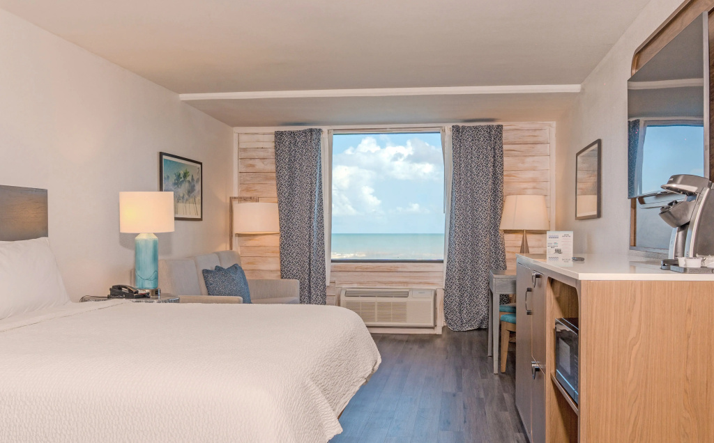 Holiday Inn Resort South Padre Island - Beach Front by IHG