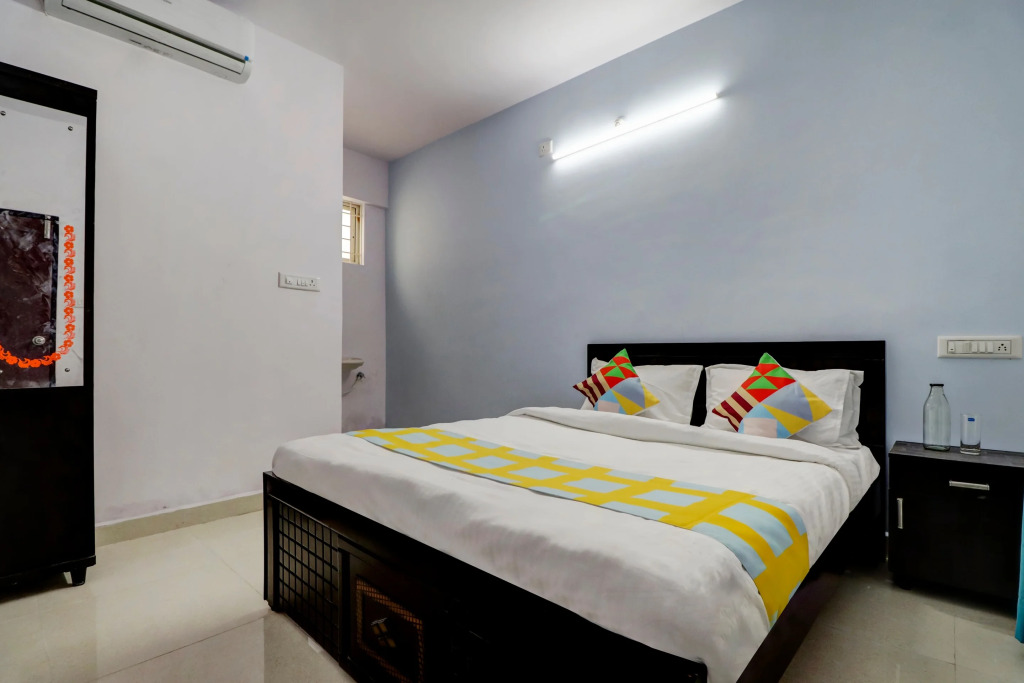 Hotel O Home Mishra Suites