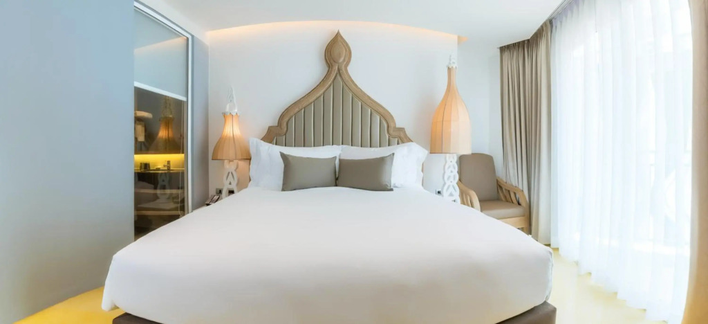 Anajak Bangkok Hotel - SHA Plus