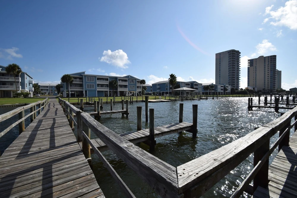 Sea Oats E104 2 Bedrooms 2 Bathrooms Condo