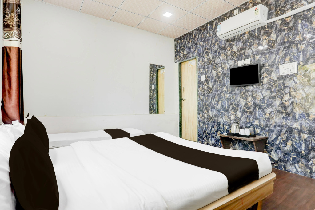Hotel O Dwarka Formerly Hotel Shree