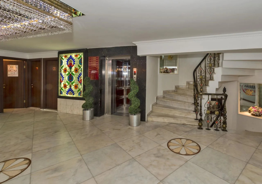 Kuran Hotel International